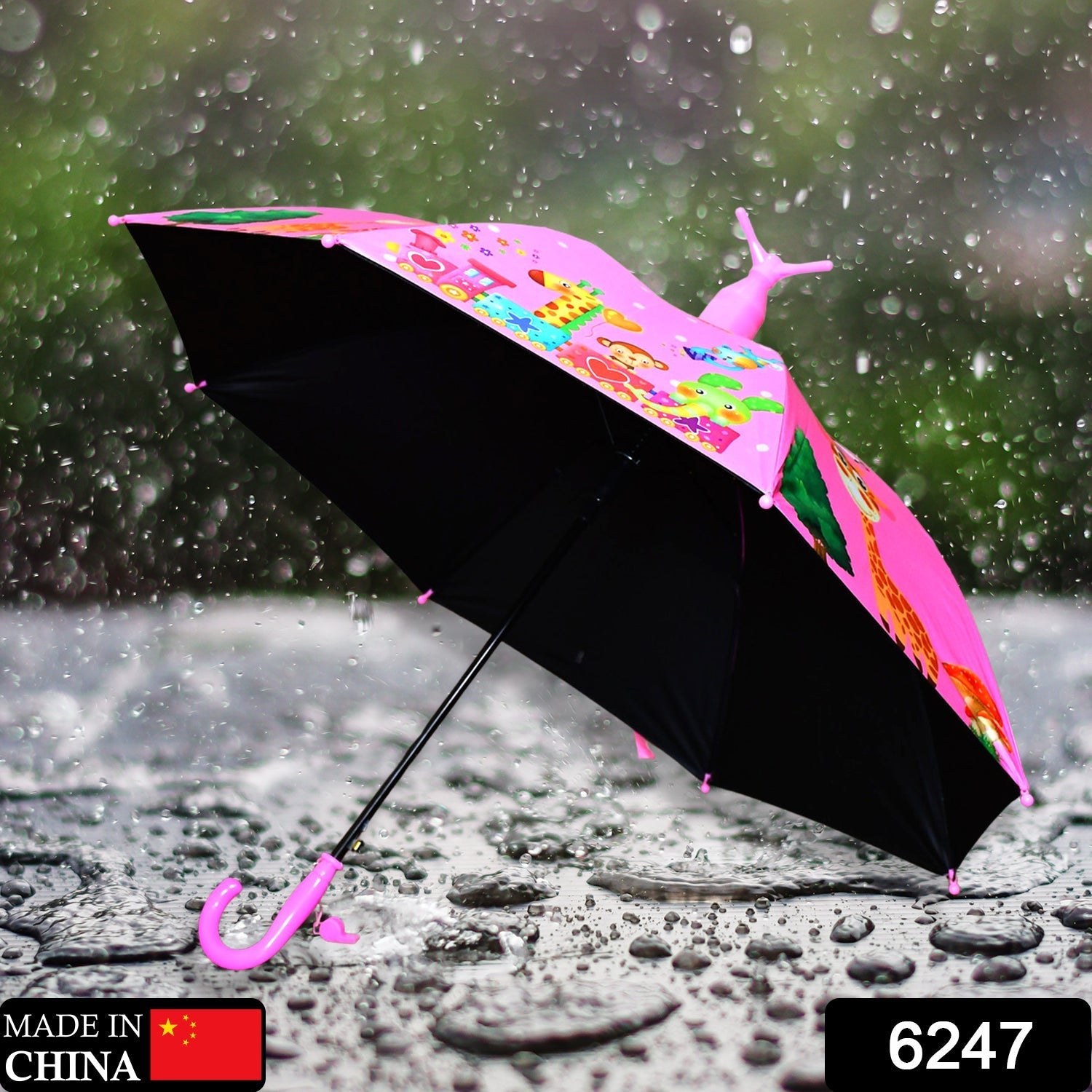Umbrella with round plastic cap Umbrella with round plastic cap